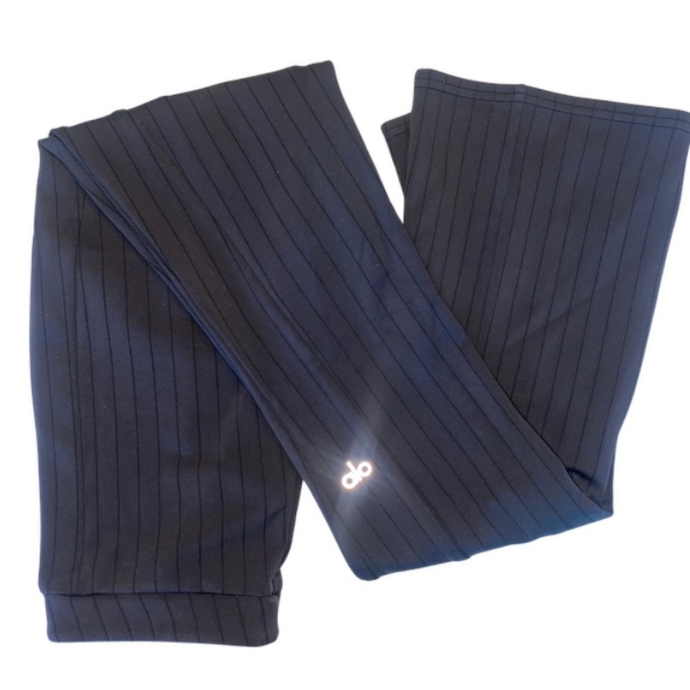 ALO YOGA BLACK HIGH-WAIST PINSTRIPE ZIP IT FLARE LEGGING